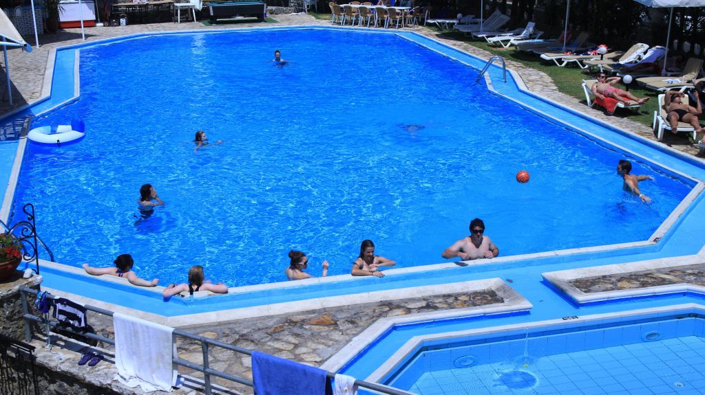 Corfu Village (Adults Only) アギオス・イオアニス・ペリステリオン エクステリア 写真